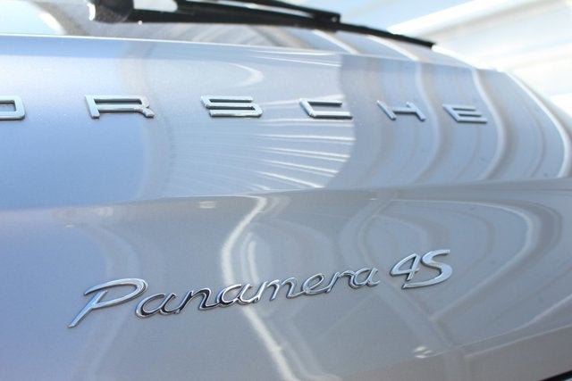 2015 Porsche Panamera 4S