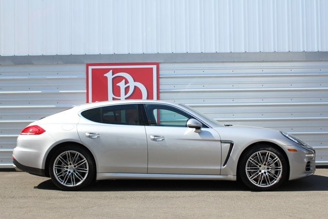 2015 Porsche Panamera 4S