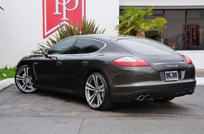 2010 Porsche Panamera 4S