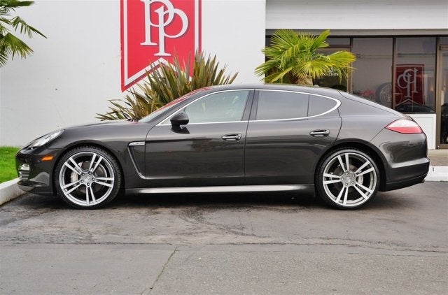 2010 Porsche Panamera 4S