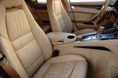 2010 Porsche Panamera 4S