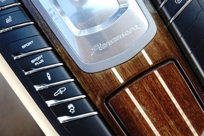 2010 Porsche Panamera 4S