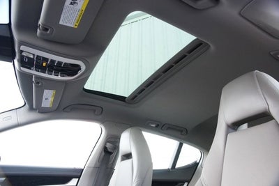 2010 Porsche Panamera 4S