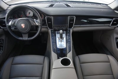2010 Porsche Panamera 4S