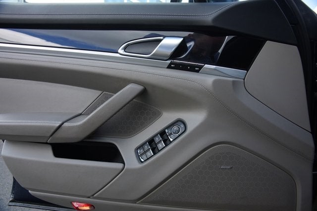 2010 Porsche Panamera 4S
