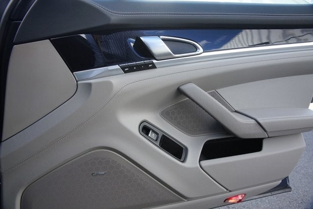 2010 Porsche Panamera 4S