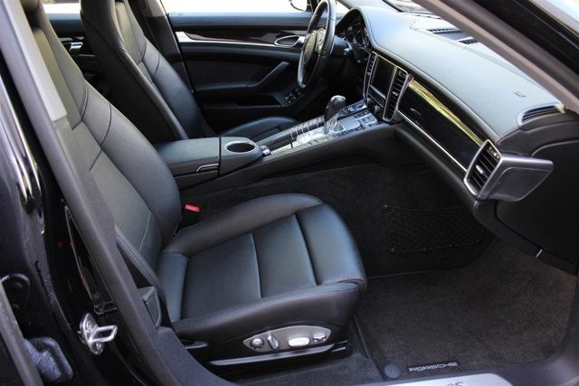 2012 Porsche Panamera 4S