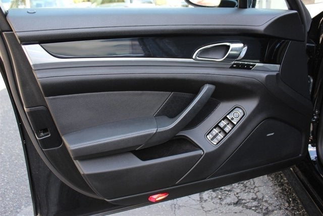 2012 Porsche Panamera 4S