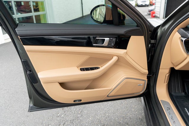 2022 Porsche Panamera 4S