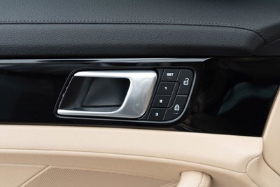2022 Porsche Panamera 4S