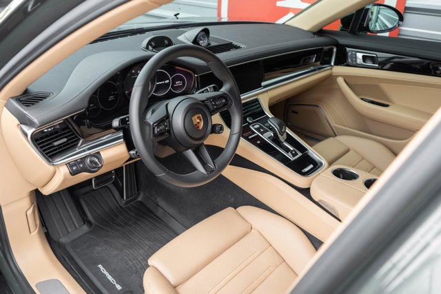 2022 Porsche Panamera 4S