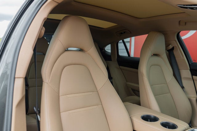 2022 Porsche Panamera 4S