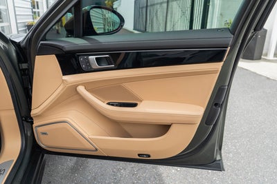 2022 Porsche Panamera 4S