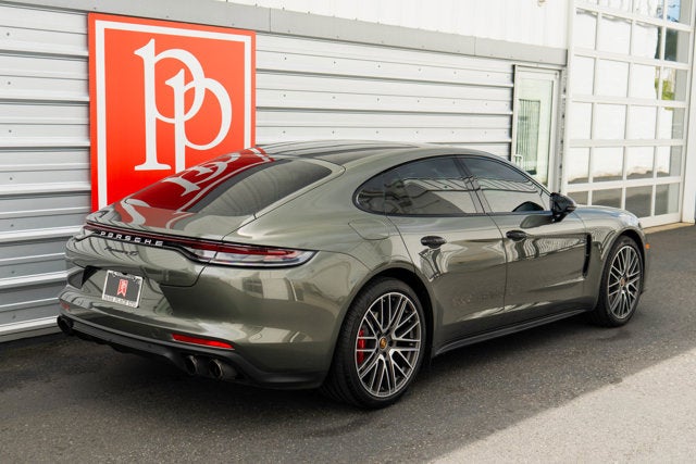 2022 Porsche Panamera 4S