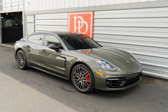 2022 Porsche Panamera 4S
