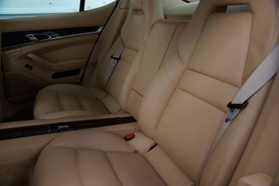 2011 Porsche Panamera S