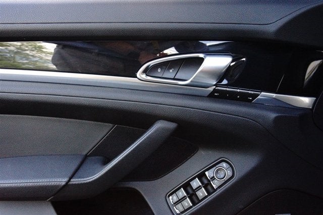 2014 Porsche Panamera 4S