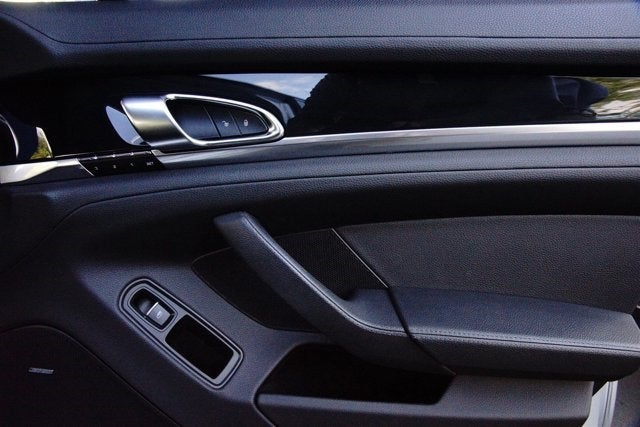 2014 Porsche Panamera 4S