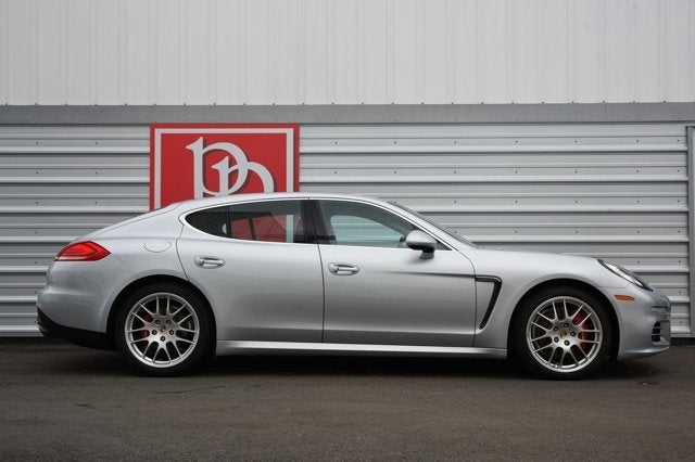 2014 Porsche Panamera 4S