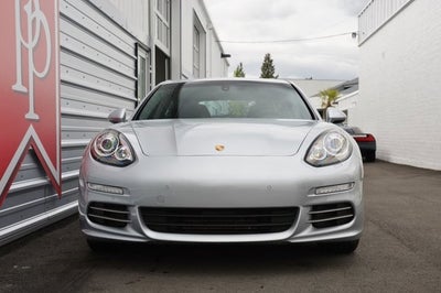 2014 Porsche Panamera 4S