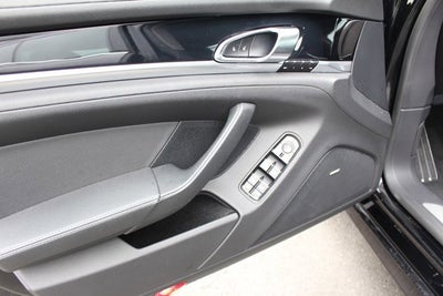 2016 Porsche Panamera S