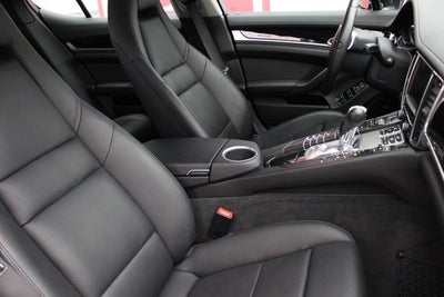 2016 Porsche Panamera S