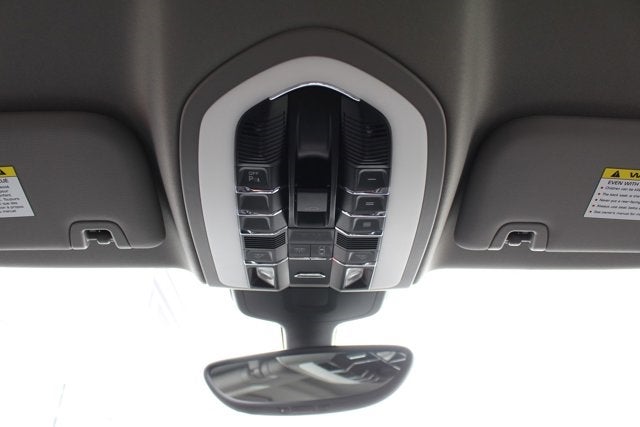2016 Porsche Panamera S