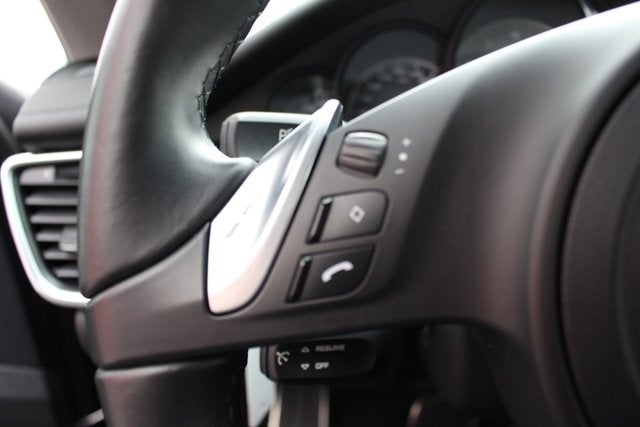2016 Porsche Panamera S