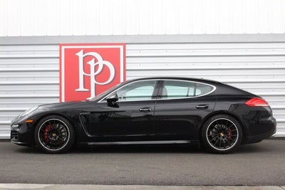 2016 Porsche Panamera S