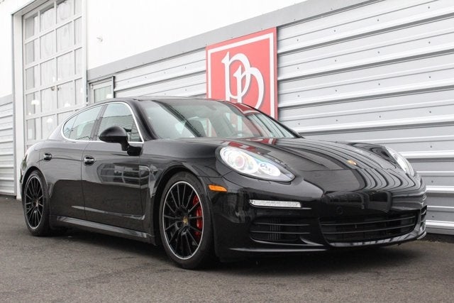 2016 Porsche Panamera S