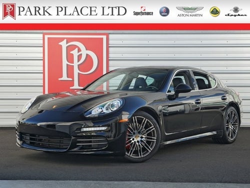 2015 Porsche Panamera 4S