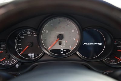 2015 Porsche Panamera 4S