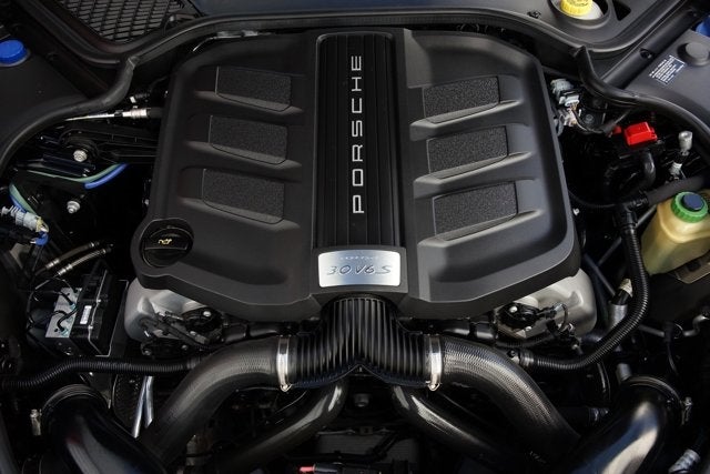 2015 Porsche Panamera 4S