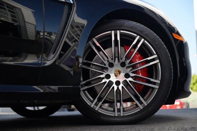 2015 Porsche Panamera 4S