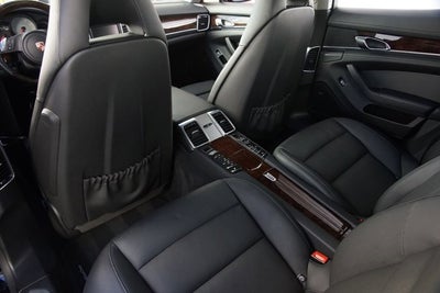 2015 Porsche Panamera 4S
