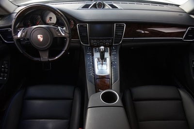 2015 Porsche Panamera 4S