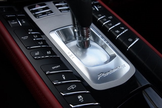 2015 Porsche Panamera 4S