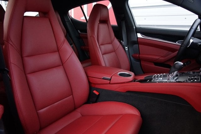 2015 Porsche Panamera 4S