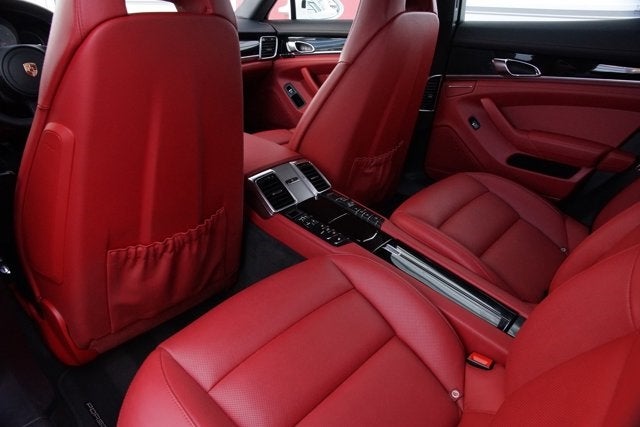 2015 Porsche Panamera 4S