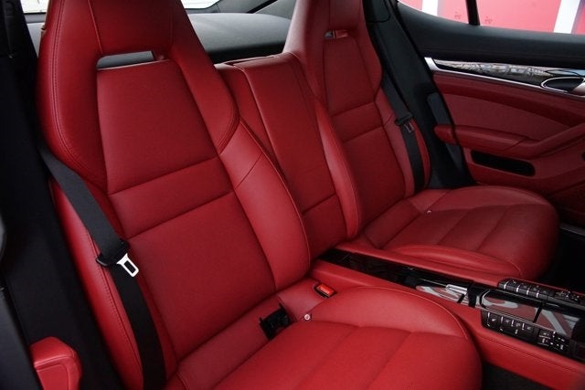 2015 Porsche Panamera 4S