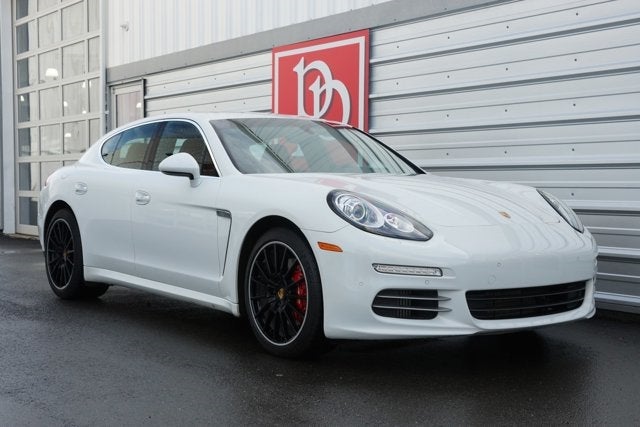 2015 Porsche Panamera 4S