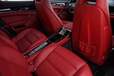 2015 Porsche Panamera 4S