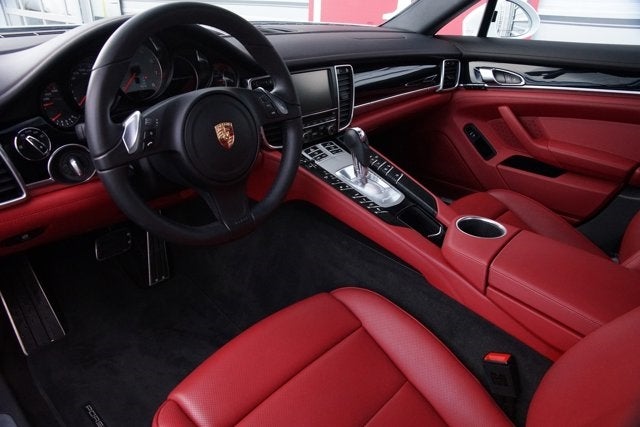 2015 Porsche Panamera 4S
