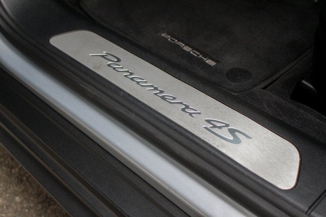 2017 Porsche Panamera 4S