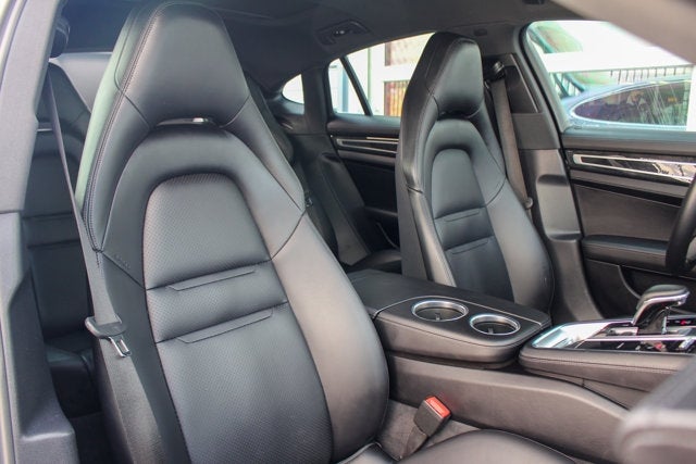 2017 Porsche Panamera 4S