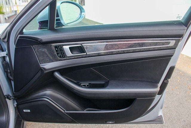 2017 Porsche Panamera 4S