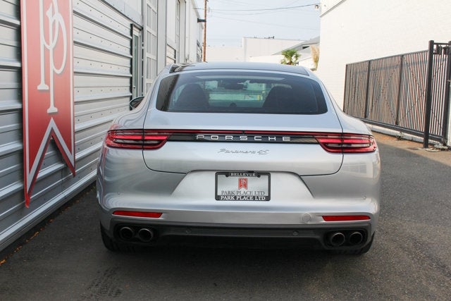 2017 Porsche Panamera 4S