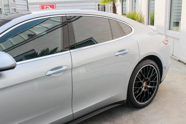 2017 Porsche Panamera 4S
