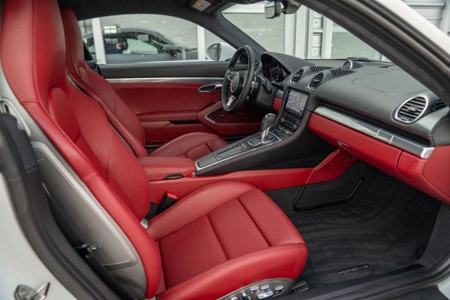 2018 Porsche 718 Cayman GTS