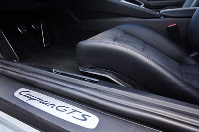 2015 Porsche Cayman GTS